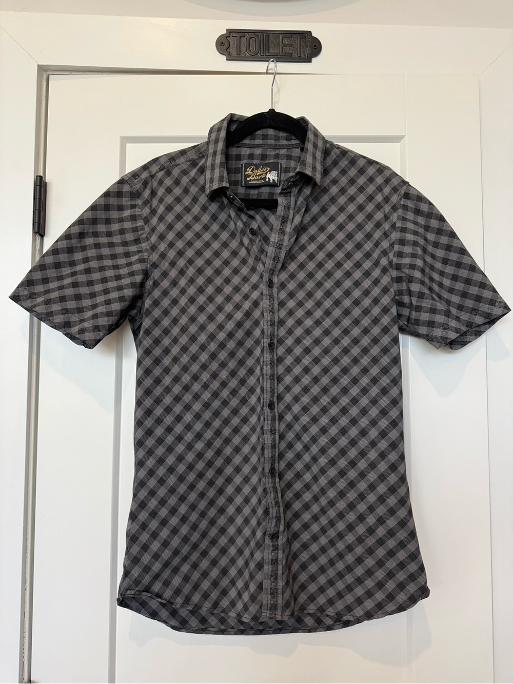 Dukes Bark Men’s Short-Sleeve Gray Checkered Shirt